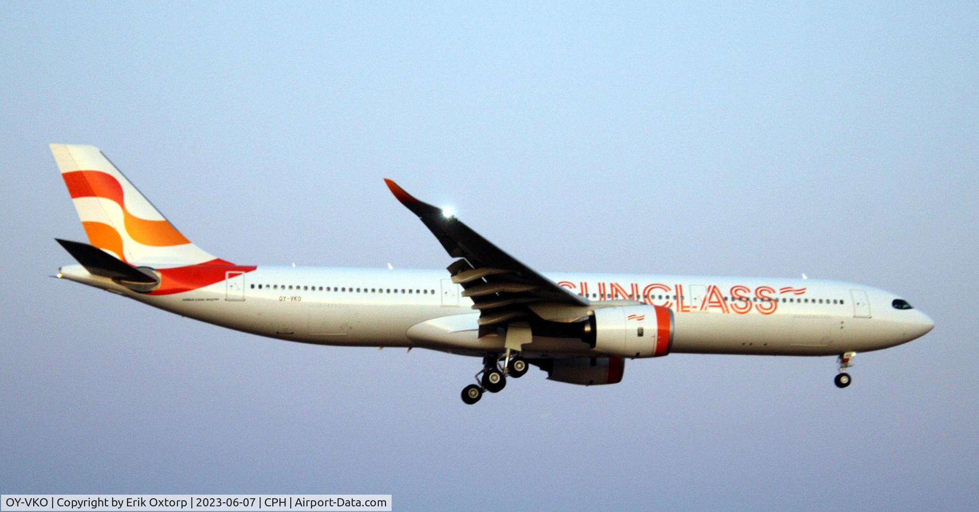 OY-VKO, 2020 Airbus A330-941 C/N 1981, OY-VKO delivery to CPH. Landing rw 22L