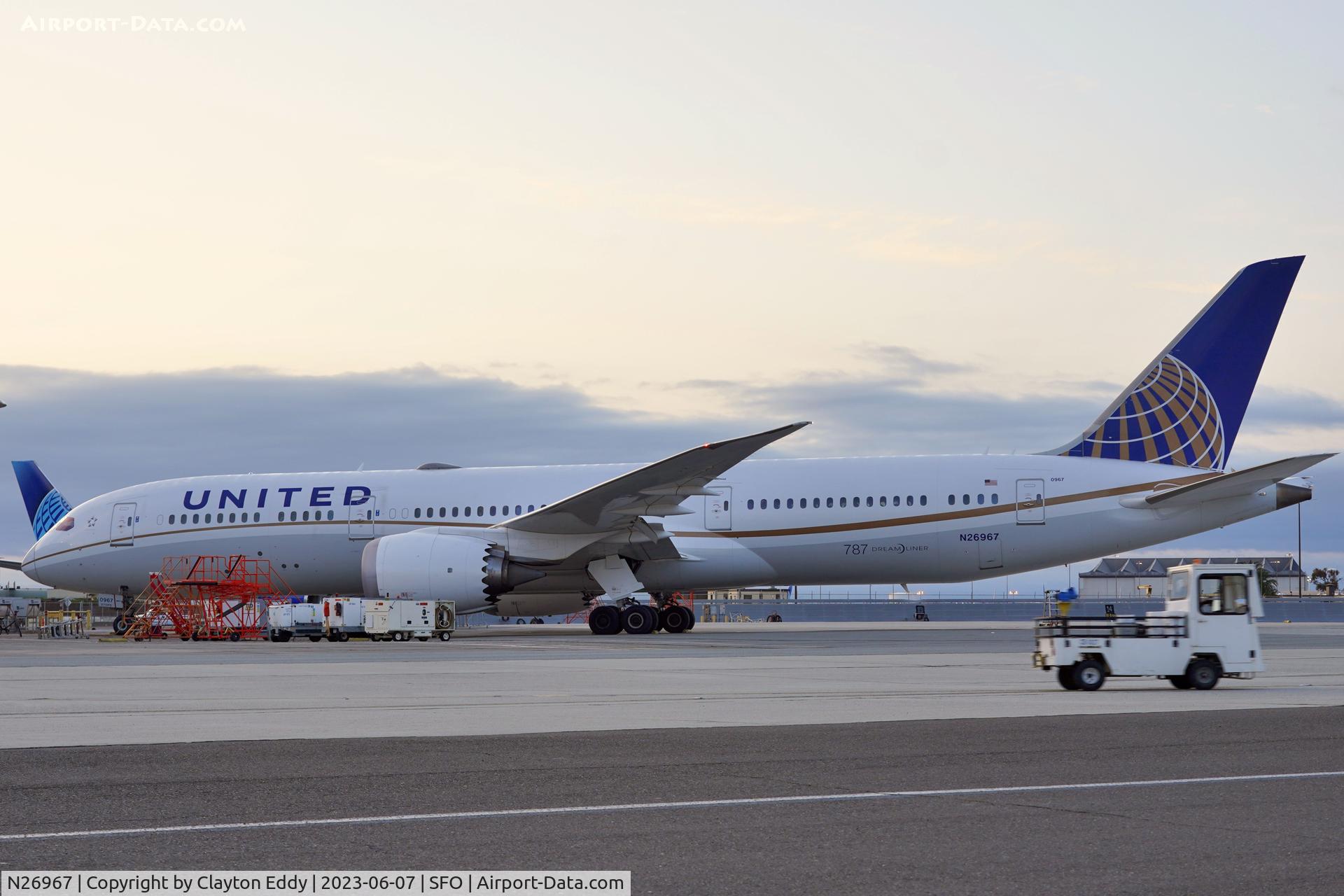 N26967, 2016 Boeing 787-9 Dreamliner Dreamliner C/N 60144, Morning SFO 2023.