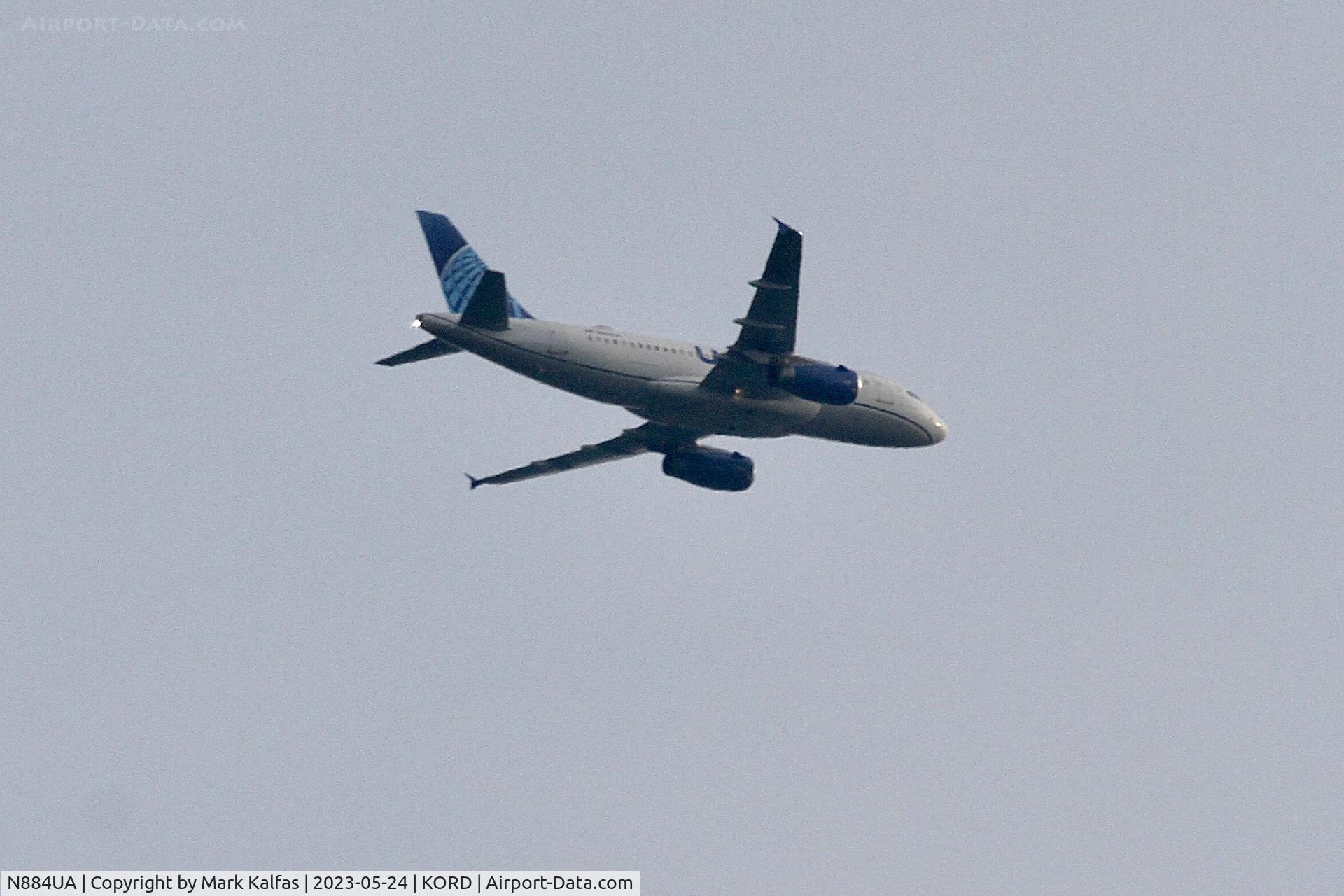 N884UA, 2005 Airbus A319-132 C/N 2579, United Airlines Airbus A319-132, N884UA UA 2220 SDF-ORD
