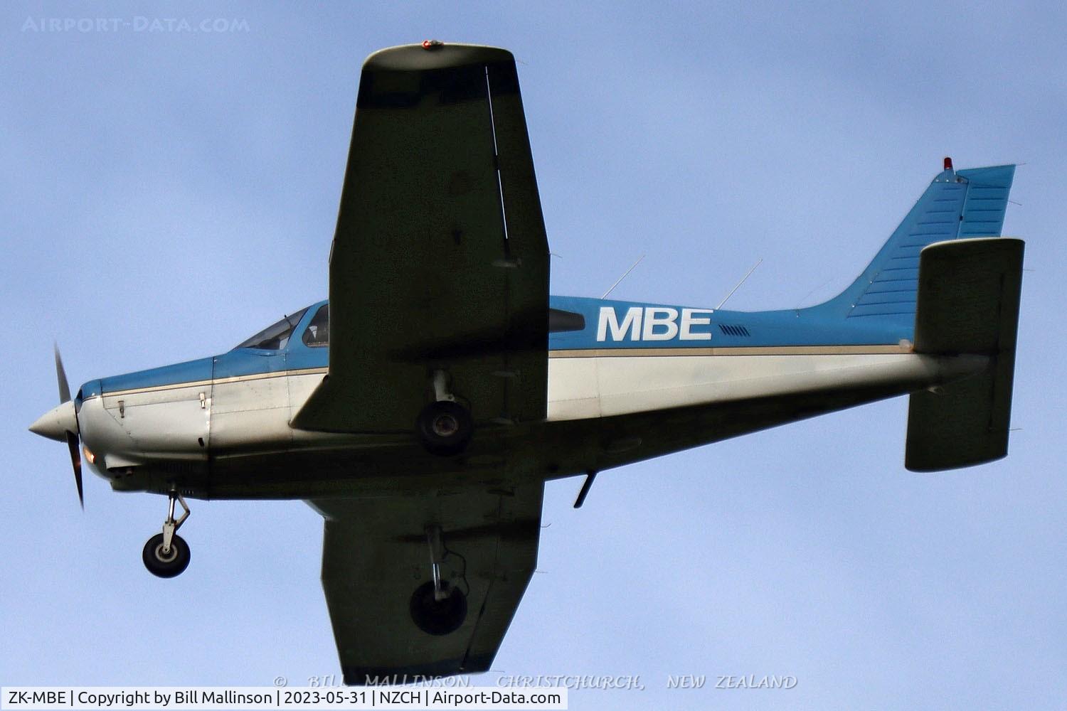 ZK-MBE, Piper PA-28-161 Warrior II C/N 28-8516064, doing circuits