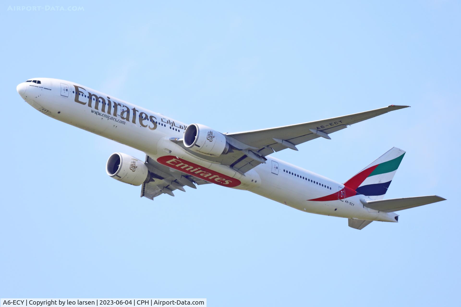 A6-ECY, 2009 Boeing 777-31H/ER C/N 35595, Copenhagen 4.6.2023