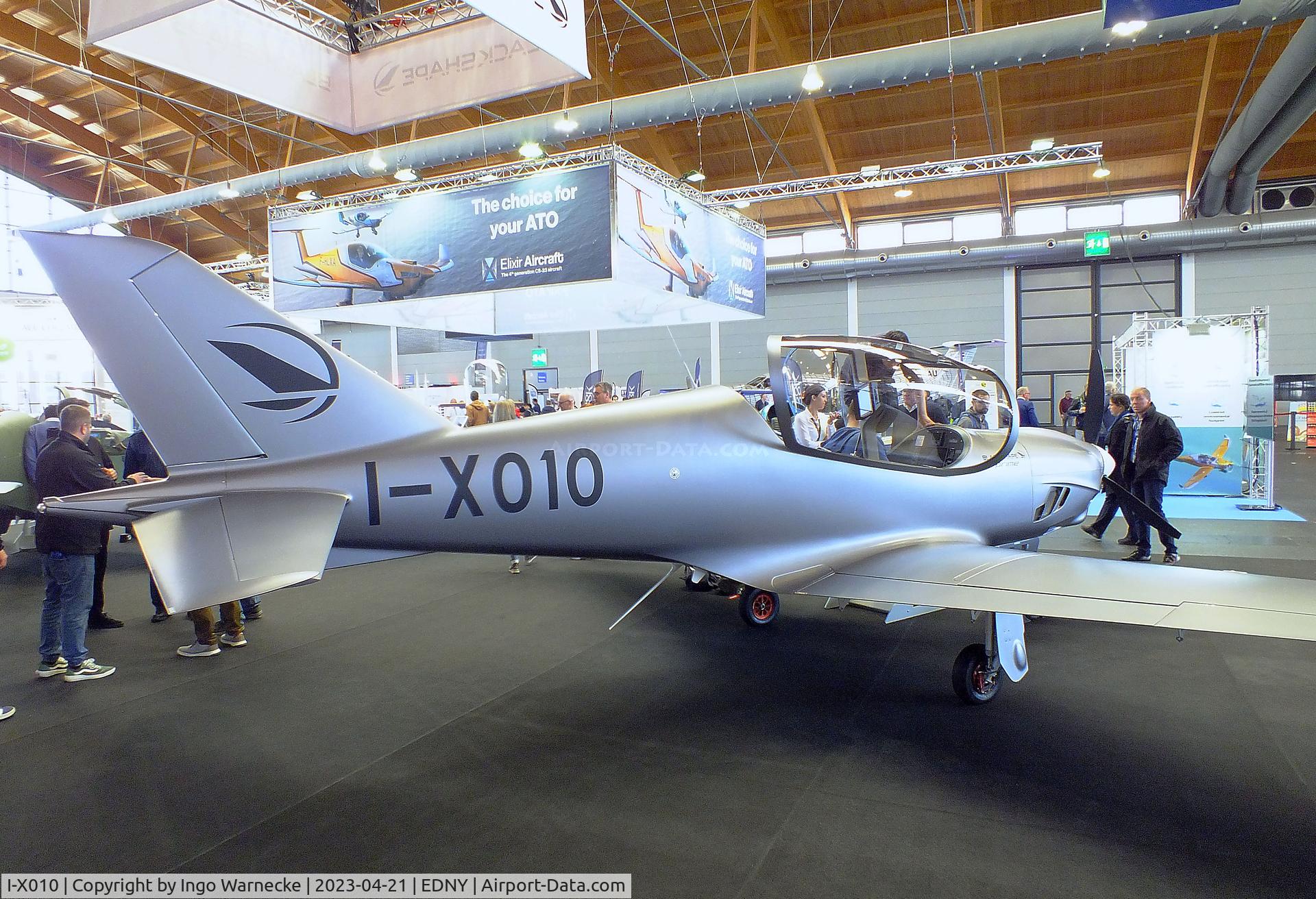 I-X010, 2014 Blackshape Prime BS-100 C/N BPU018-14, Blackshape Prime BS-100 at the AERO 2023, Friedrichshafen