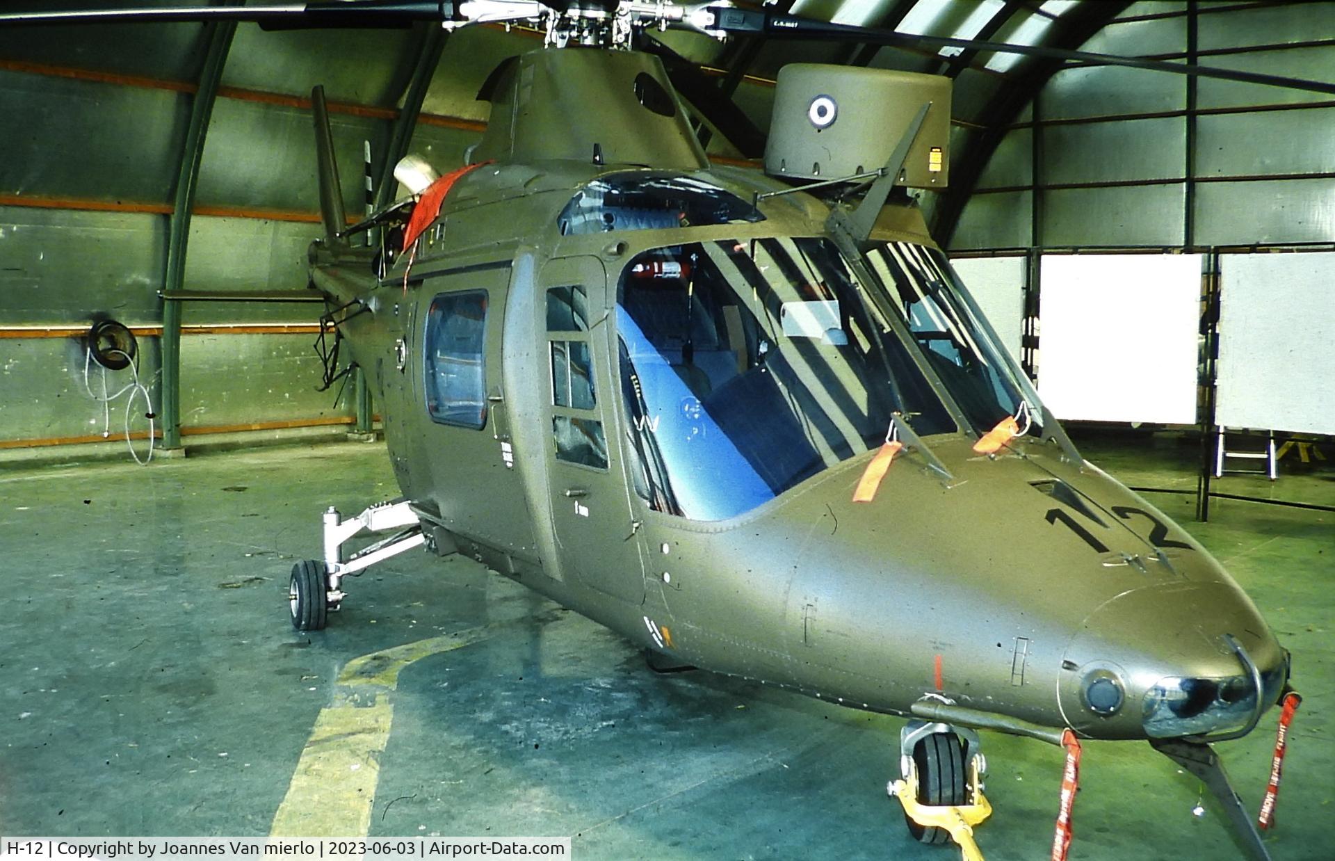 H-12, Agusta A-109BA C/N 0312, Slide scan
