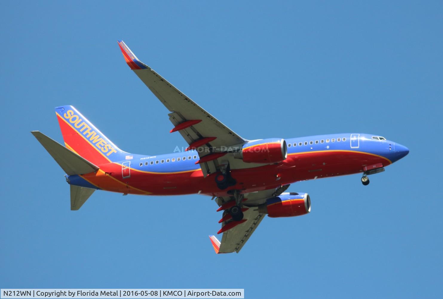 N212WN, 2005 Boeing 737-7H4 C/N 32485, SWA 737 canyon zx