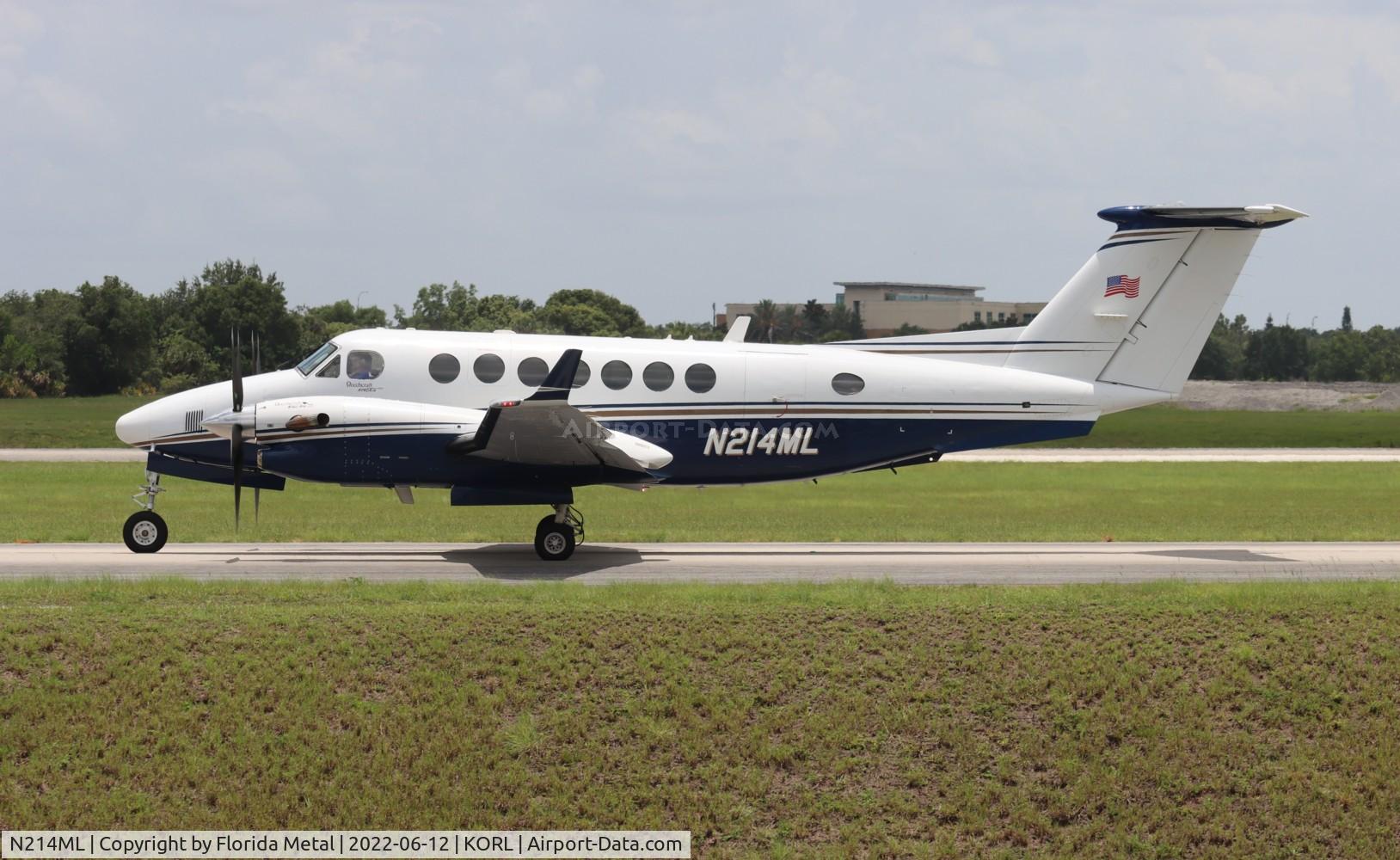 N214ML, 2006 Beech Super King Air 350 C/N FL-475, King Air 350 zx