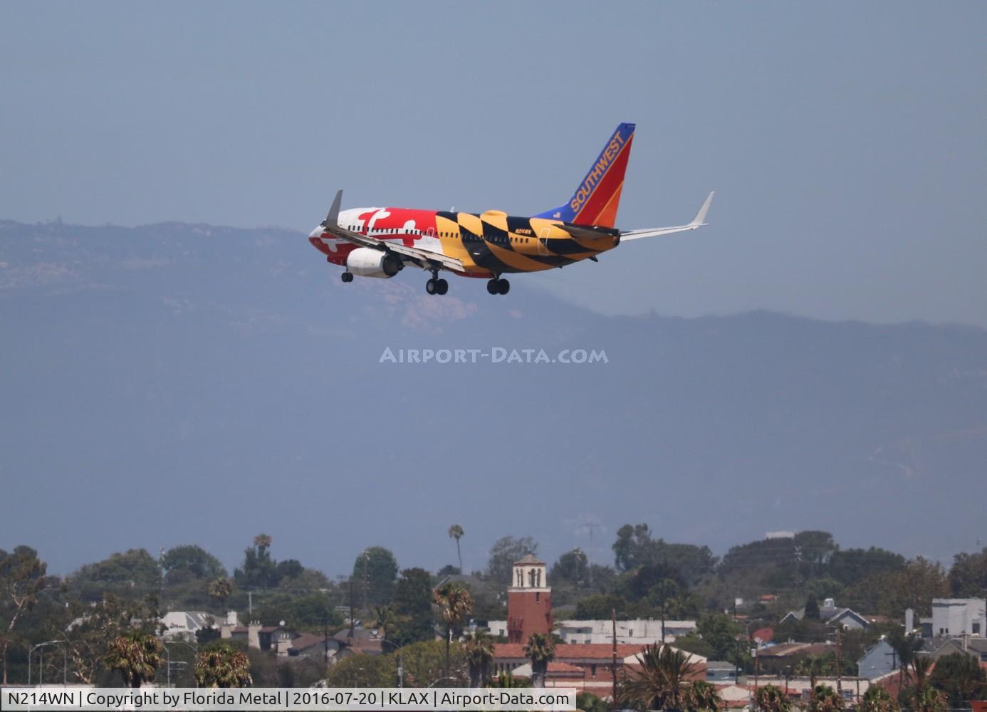 N214WN, 2005 Boeing 737-7H4 C/N 32486, SWA 737 Maryland zx