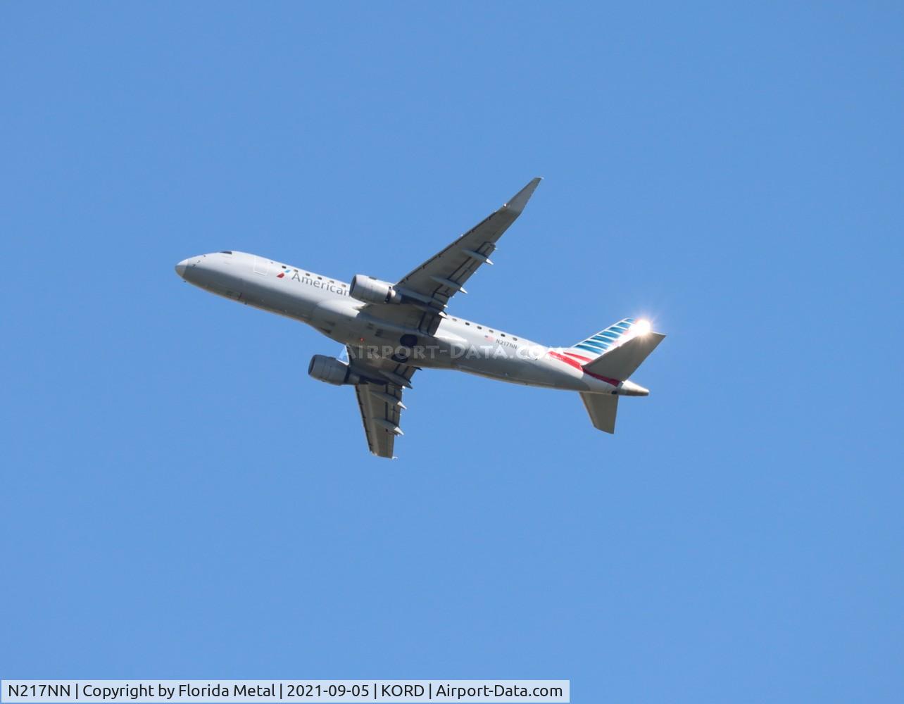 N217NN, 2015 Embraer 175LR (ERJ-170-200LR) C/N 17000515, Envoy/Eagle E175 zx ORD 28C