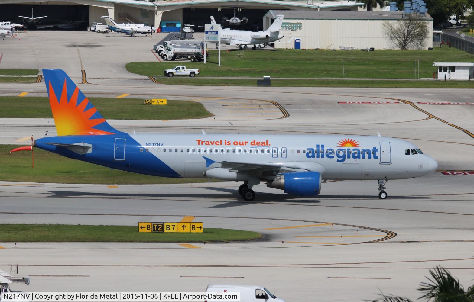 N217NV, 2000 Airbus A320-214 C/N 1347, AAY A320 zx