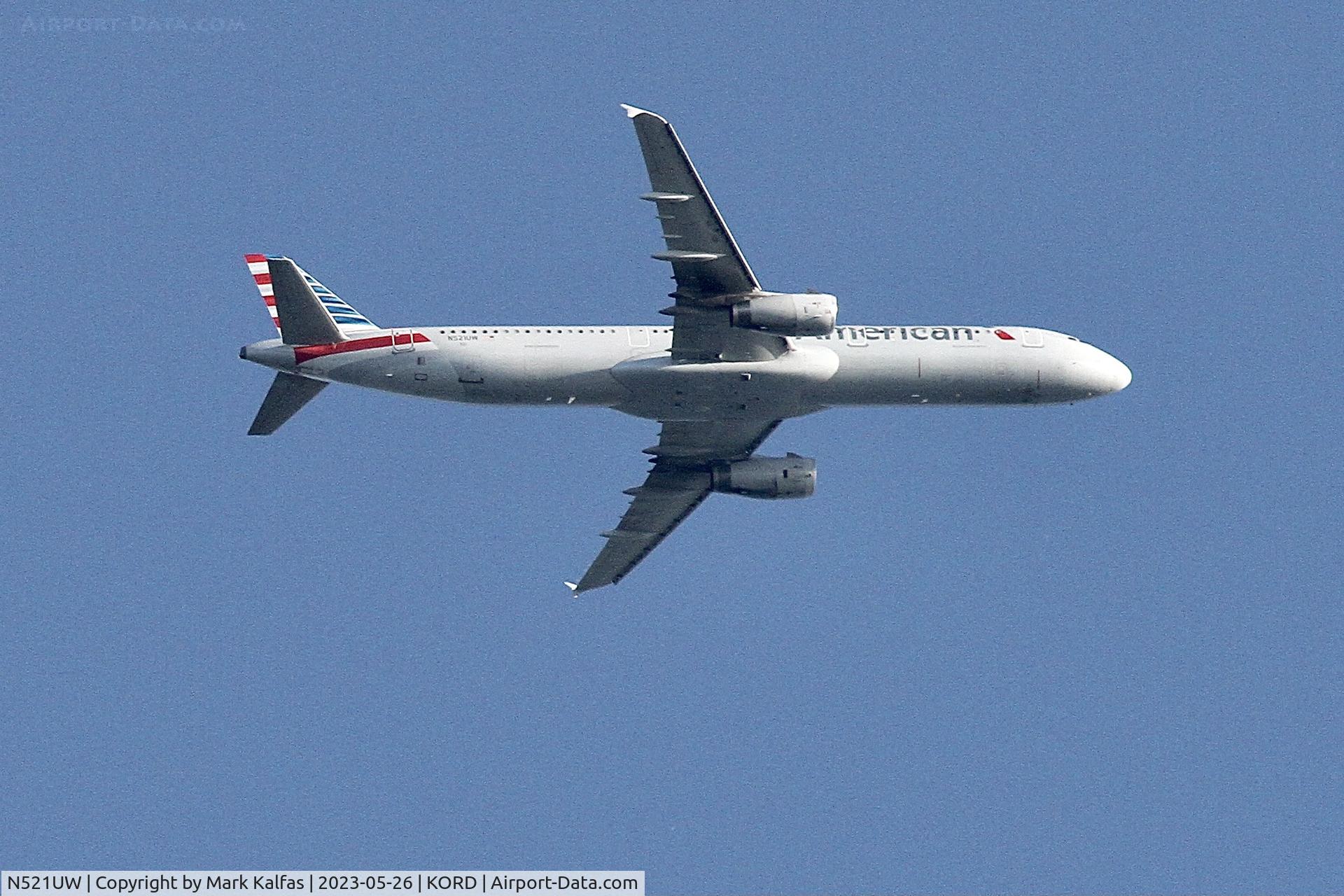 N521UW, 2009 Airbus A321-231 C/N 3944, American Airlines Airbus A321-231, N521UW AA2857 CLT-ORD