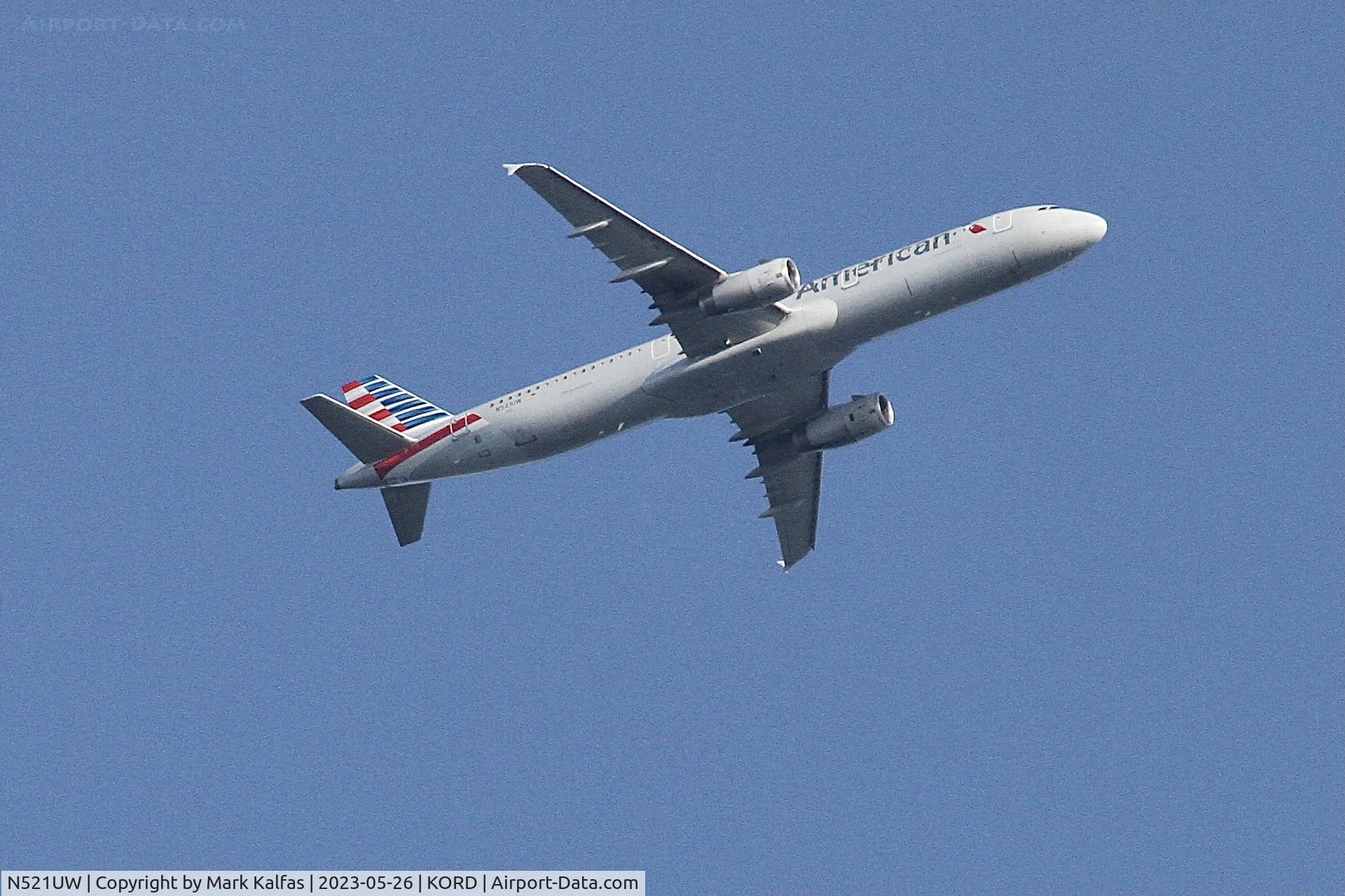 N521UW, 2009 Airbus A321-231 C/N 3944, American Airlines Airbus A321-231, N521UW AA2857 CLT-ORD