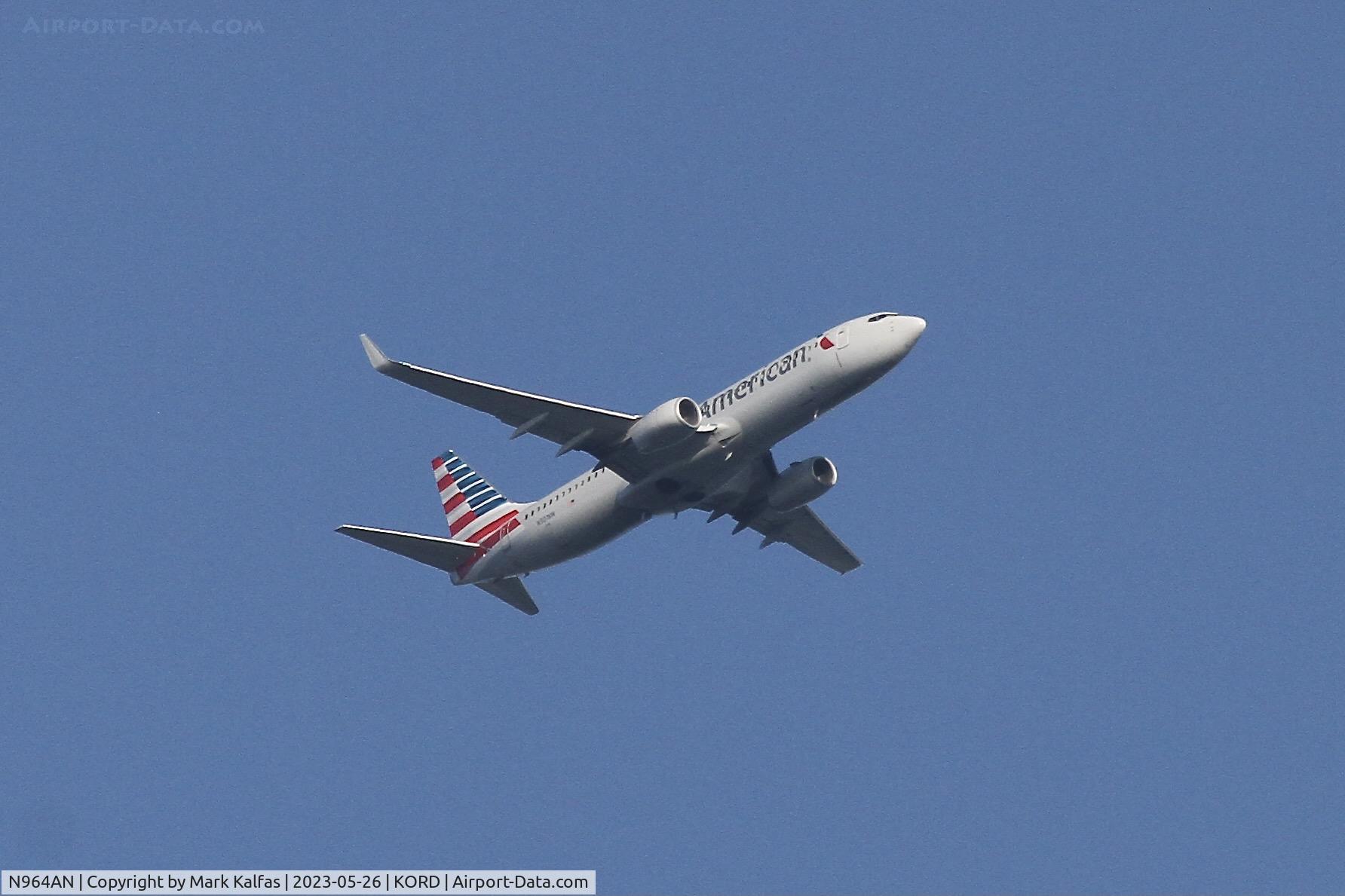 N964AN, 2001 Boeing 737-823 C/N 30093, American Airlines Boeing 737-823/B738 N964AN AA1831 PBI-ORD