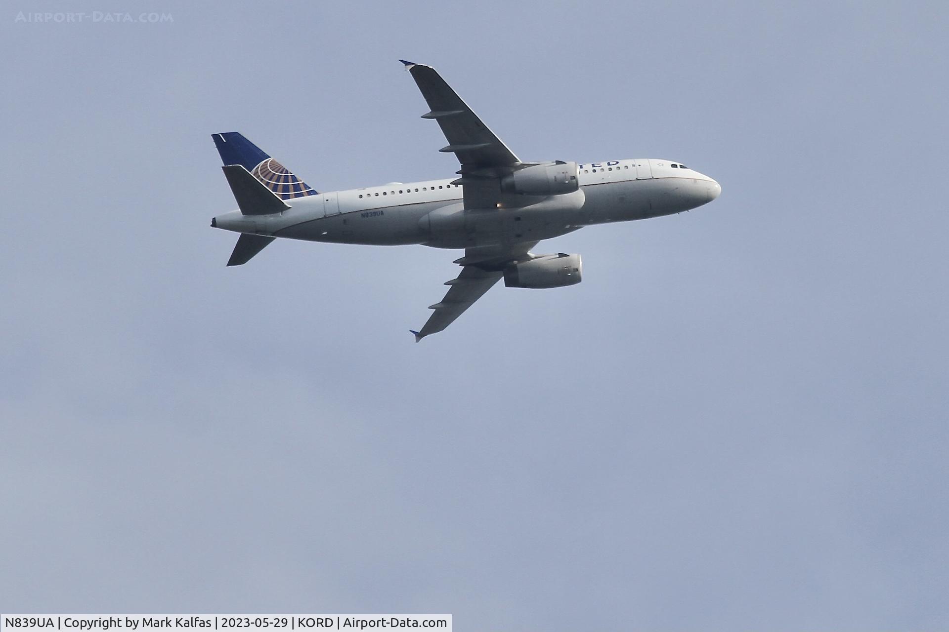 N839UA, 2001 Airbus A319-131 C/N 1507, United Airlines Airbus A319-131/A319 N839UA UA2227 RDU-ORD