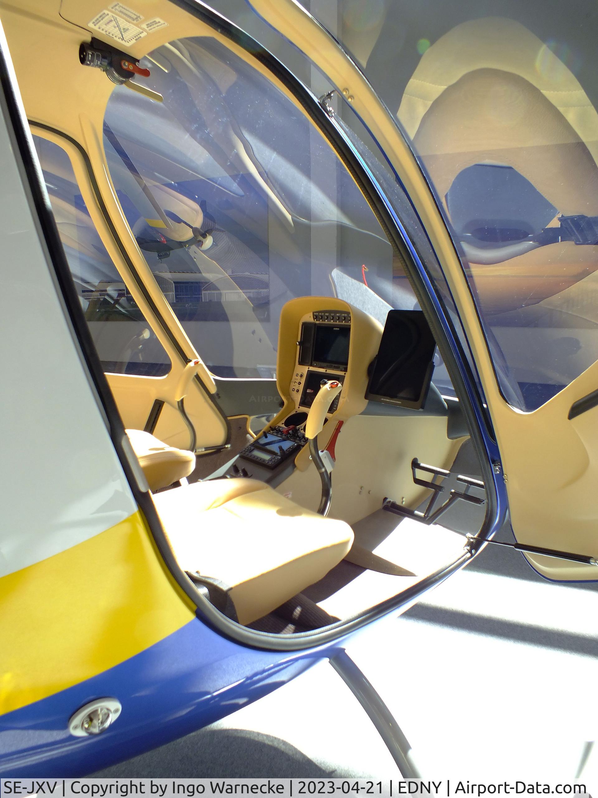 SE-JXV, Guimbal Cabri G2 C/N 1330, Guimbal Cabri G2 at the AERO 2023, Friedrichshafen #c