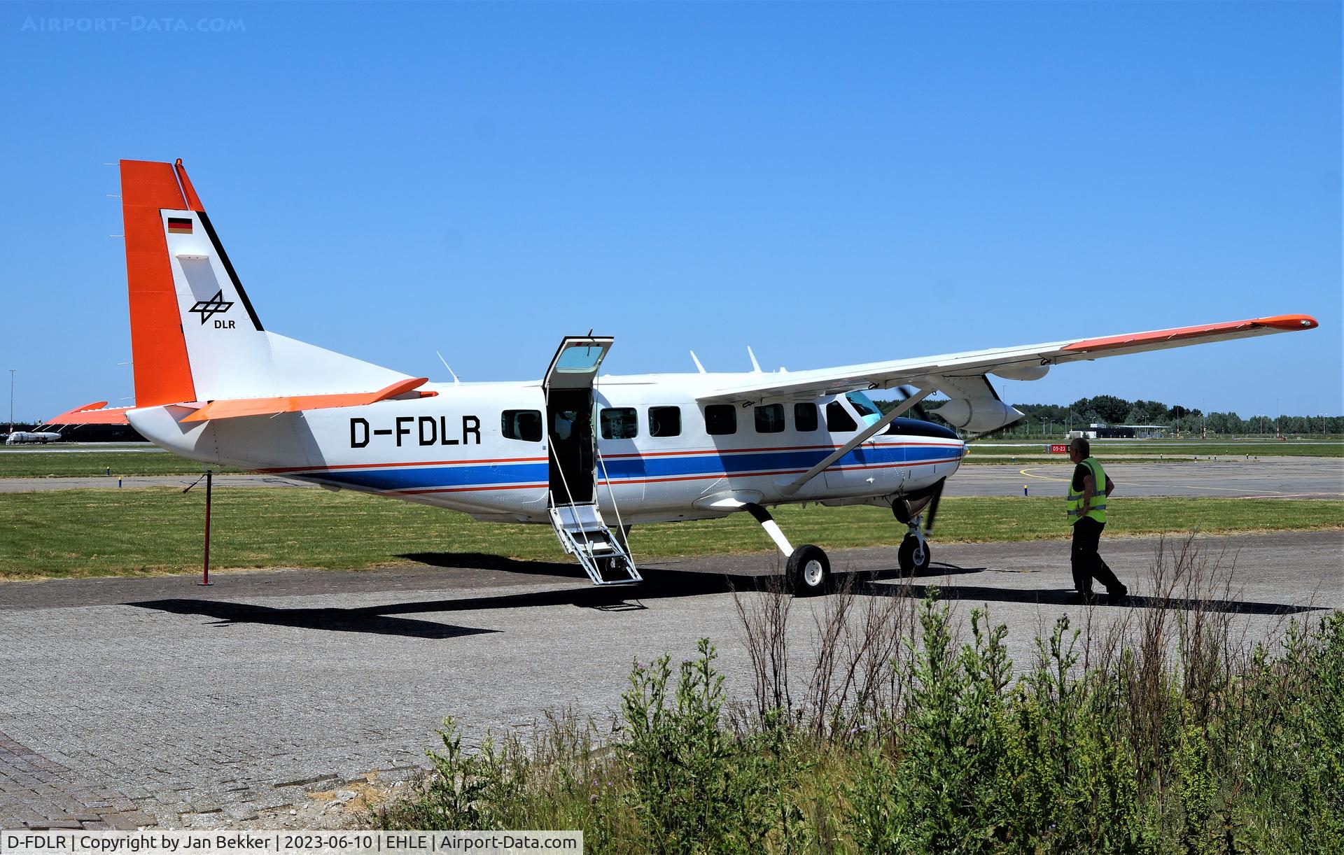 D-FDLR, 1998 Cessna 208B Grand Caravan C/N 208B-0708, Lelystad Airport
