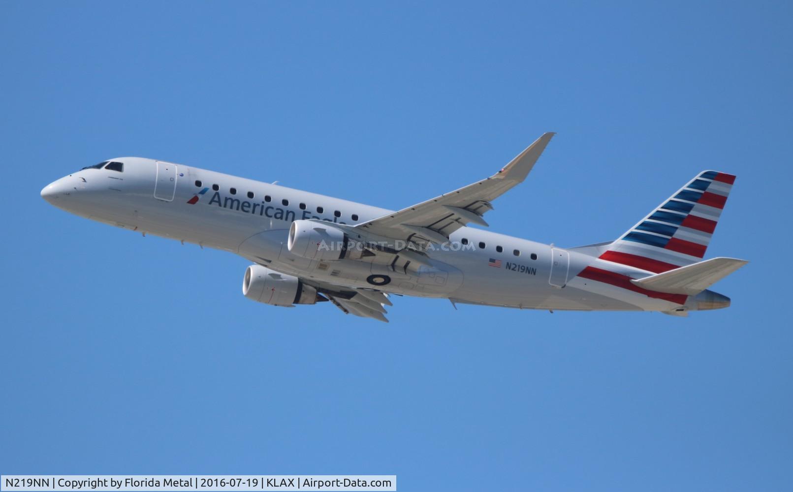 N219NN, 2015 Embraer 175LR (ERJ-170-200LR) C/N 17000522, CPZ/Eagle E175 zx