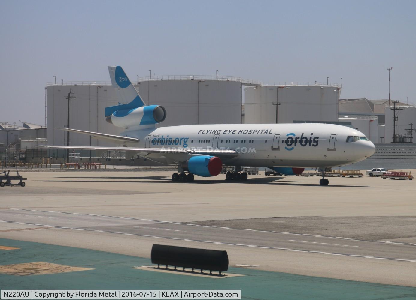 N220AU, 1971 Douglas DC-10-10 C/N 46501, Orbis DC-10