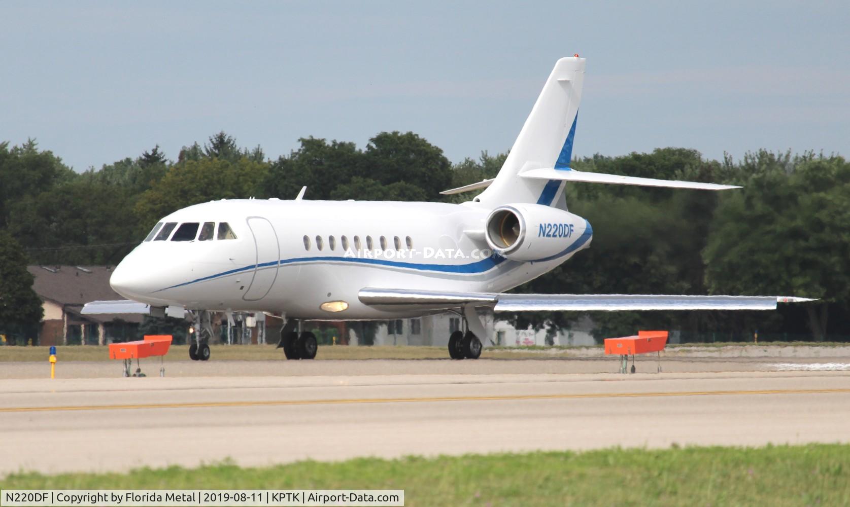 N220DF, 1998 Dassault Falcon 2000 C/N 69, Falcon 2000 zx