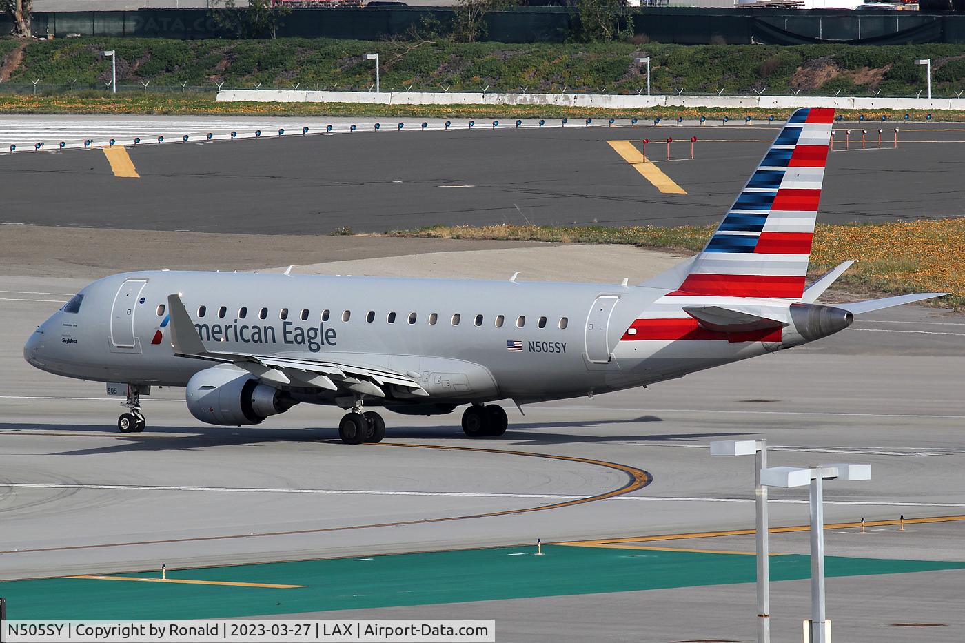 N505SY, Embraer 170-200LR C/N 17000886, at lax