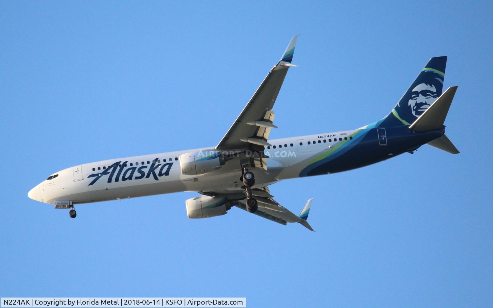 N224AK, 2016 Boeing 737-990/ER C/N 62680, ASA 739 zx