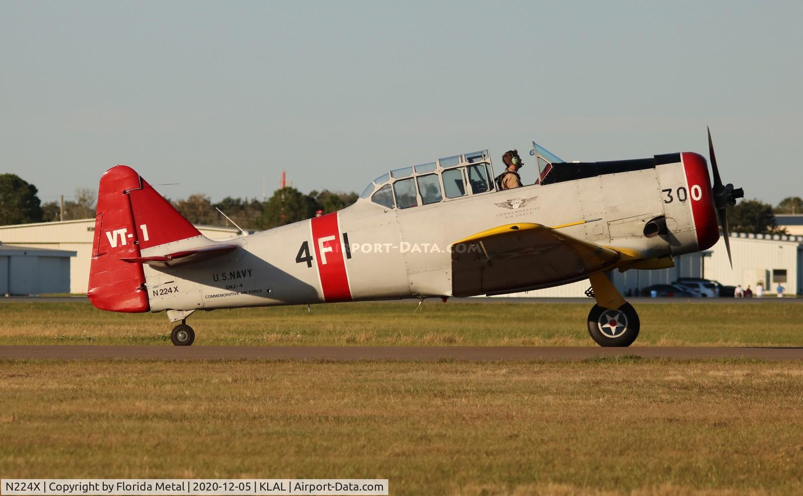 N224X, 1941 North American SNJ-4 Texan C/N 88-13041, SNJ zx