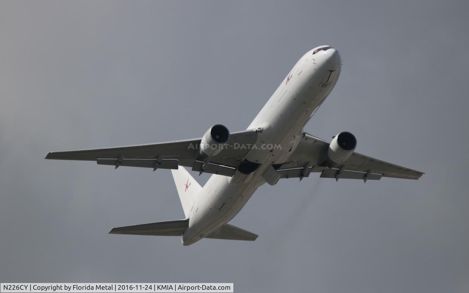 N226CY, 1992 Boeing 767-383/ER C/N 26544, ABX 767-300F zx