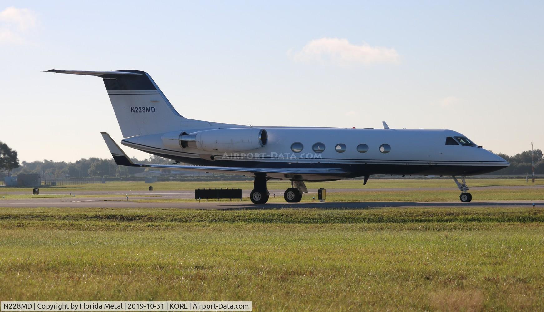 N228MD, 1986 Gulfstream Aerospace G-1159A Gulfstream III C/N 467, G-III zx