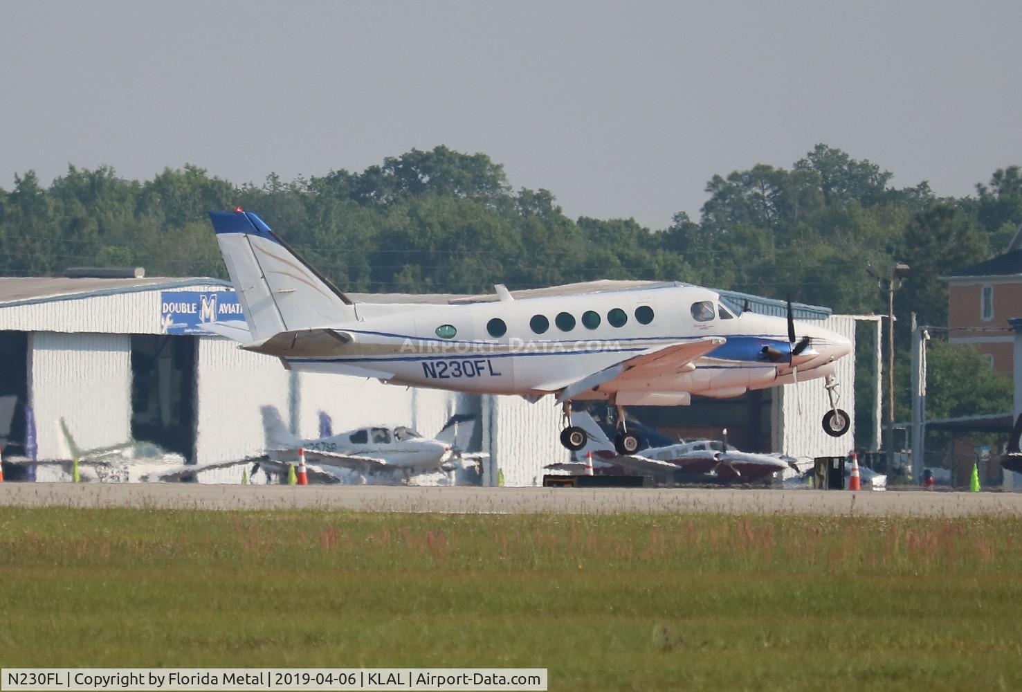 N230FL, 1976 Beech A100 King Air C/N B-230, King Air 100 zx