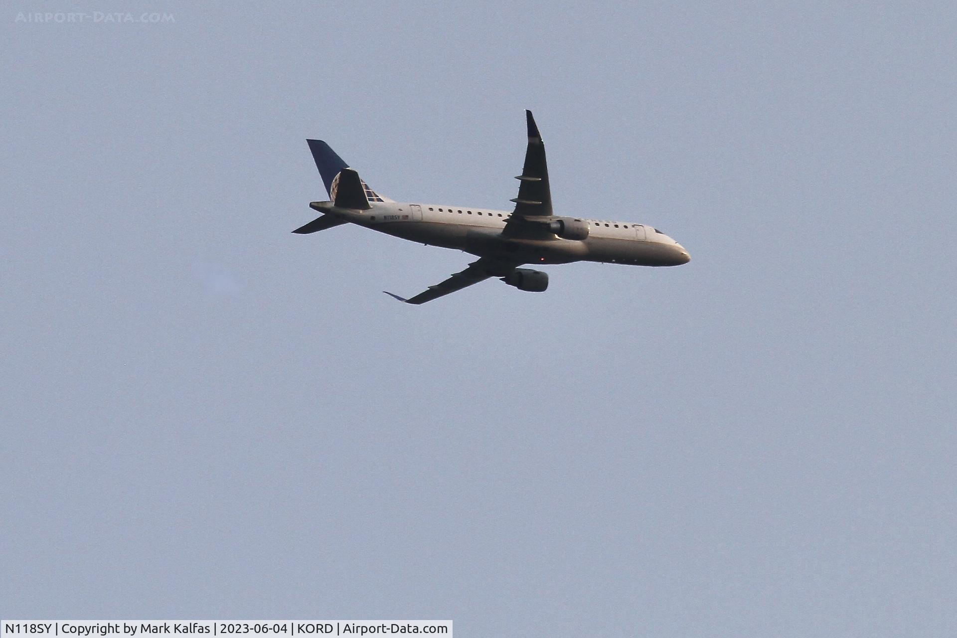 N118SY, 2014 Embraer 175LR (ERJ-170-200LR) C/N 17000420, SkyWest/United Express E75L N118SY SKW5652 IND-ORD