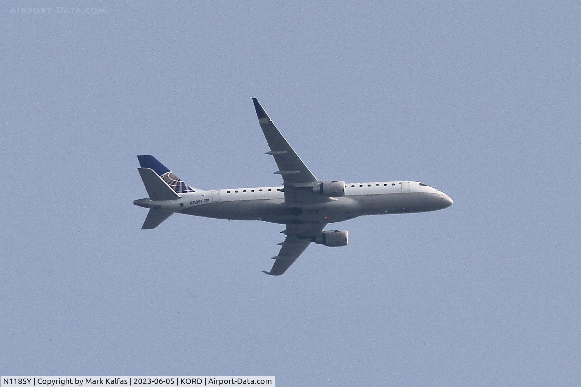 N118SY, 2014 Embraer 175LR (ERJ-170-200LR) C/N 17000420, SkyWest/United Express E75L N118SY SKW5266 LEX-ORD