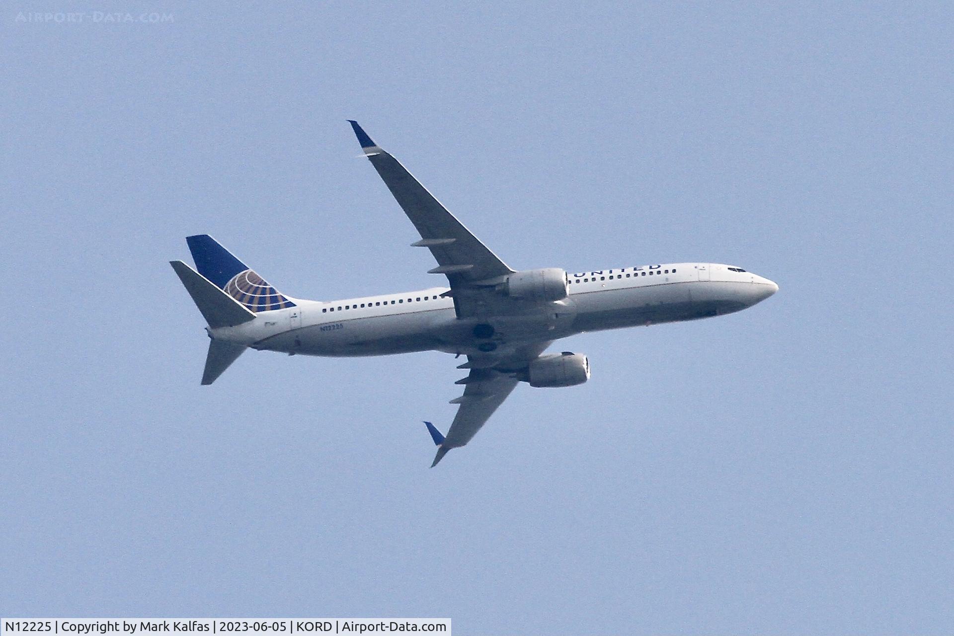 N12225, 1998 Boeing 737-824 C/N 28934, United Airlines B738 N12225 UA777 PHL-ORD
