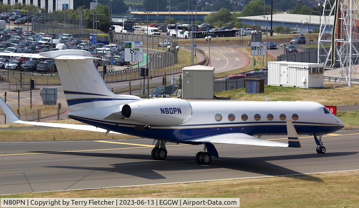 N80PN, 1999 Gulfstream G-V C/N 576, At Luton Airport
