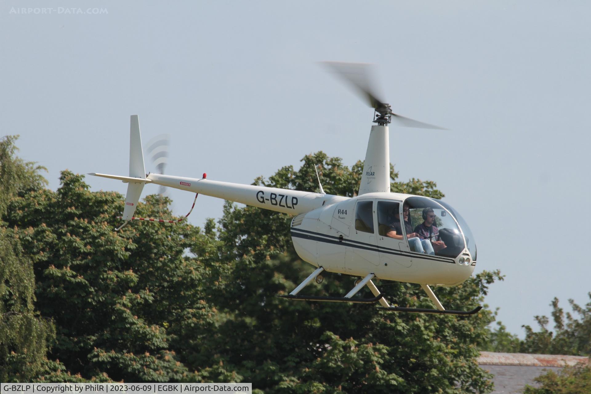 G-BZLP, 2000 Robinson R44 Raven C/N 0814, G-BZLP 2000 Robinson R44 Raven AeroExpo Sywell