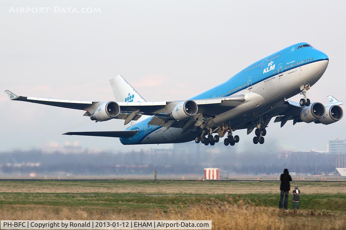 PH-BFC, 1989 Boeing 747-406BC C/N 23982, at spl