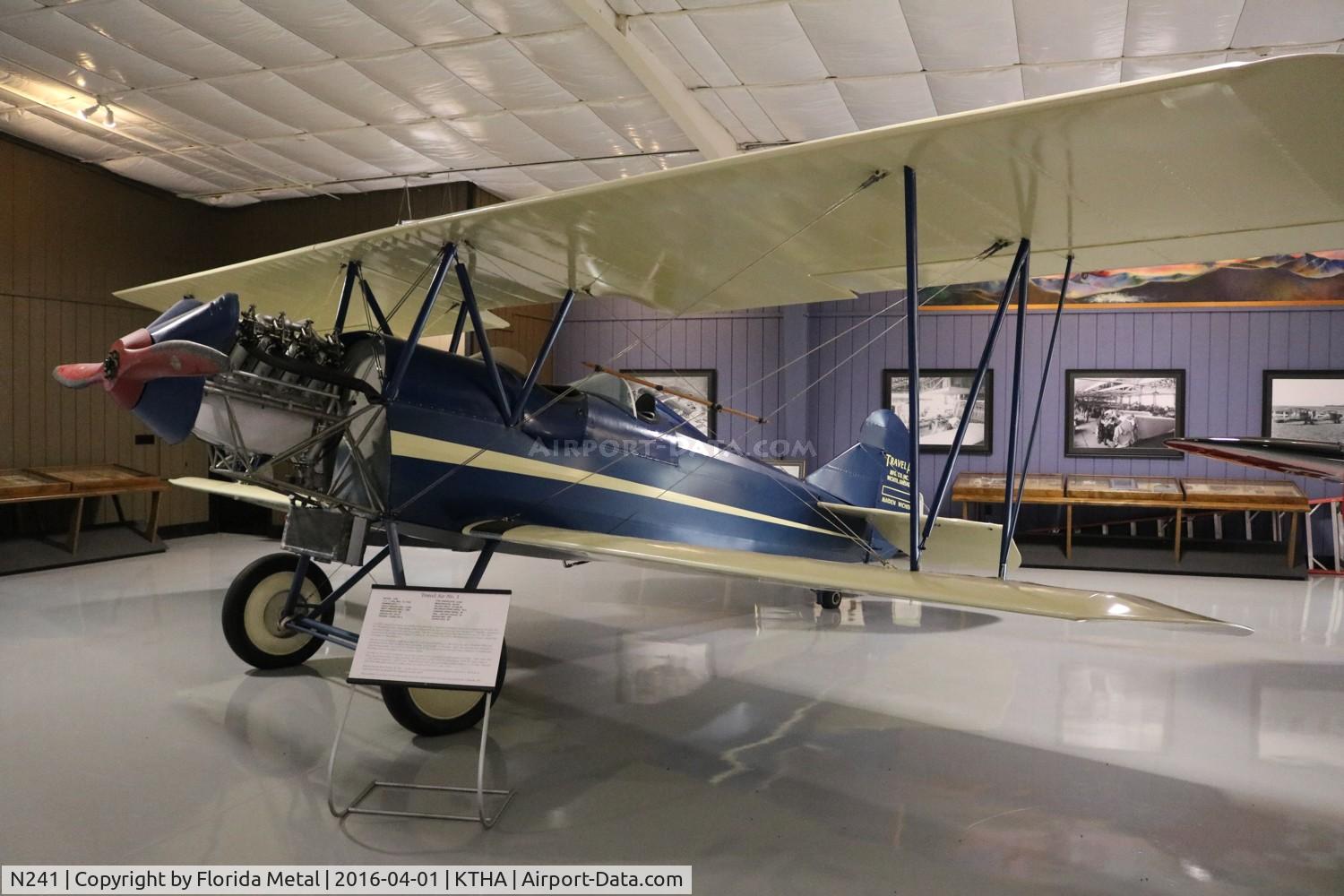 N241, 1924 Curtiss-Wright Travel Air 4000 C/N 001, Travel Air 4000 zx