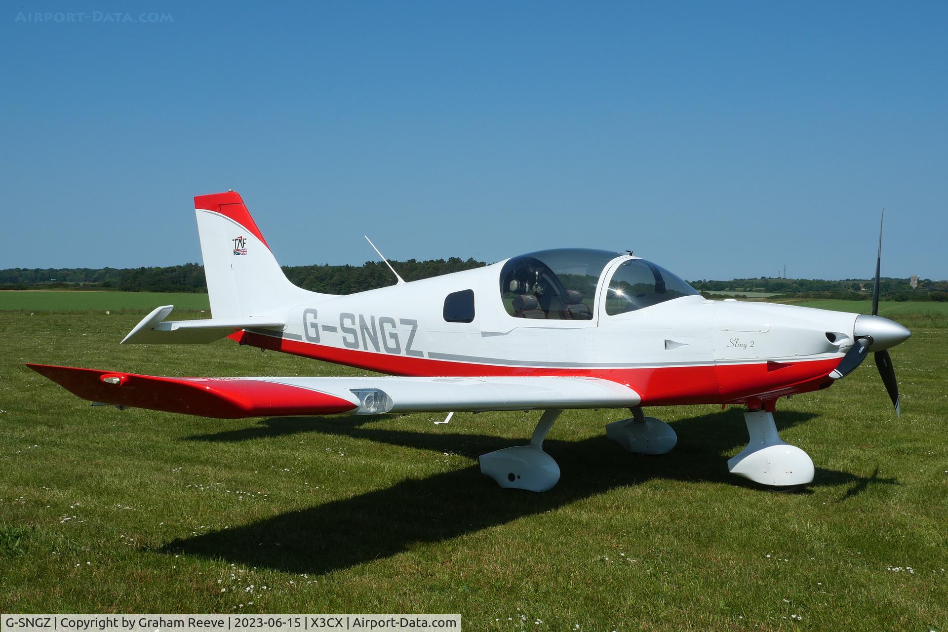G-SNGZ, 2016 The Airplane Factory Sling 2 C/N LAA 399-15395, Parked at Northrepps.