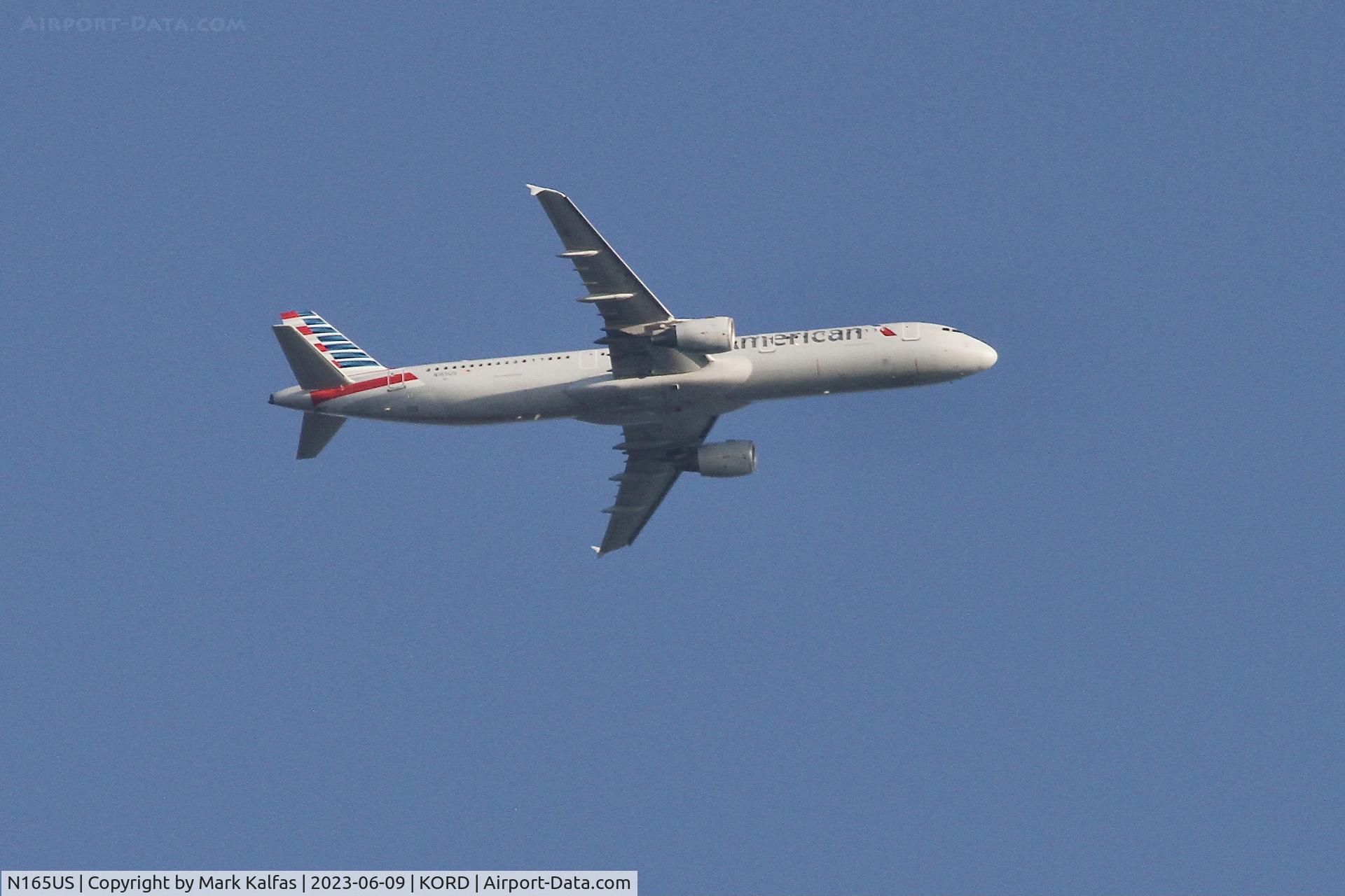 N165US, 2001 Airbus A321-211 C/N 1431, American Airlines A321 N165US operating as AA2857 from CLT to ORD