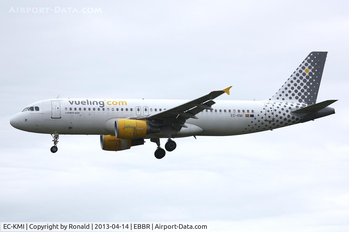 EC-KMI, 2008 Airbus A320-216 C/N 3400, at bru