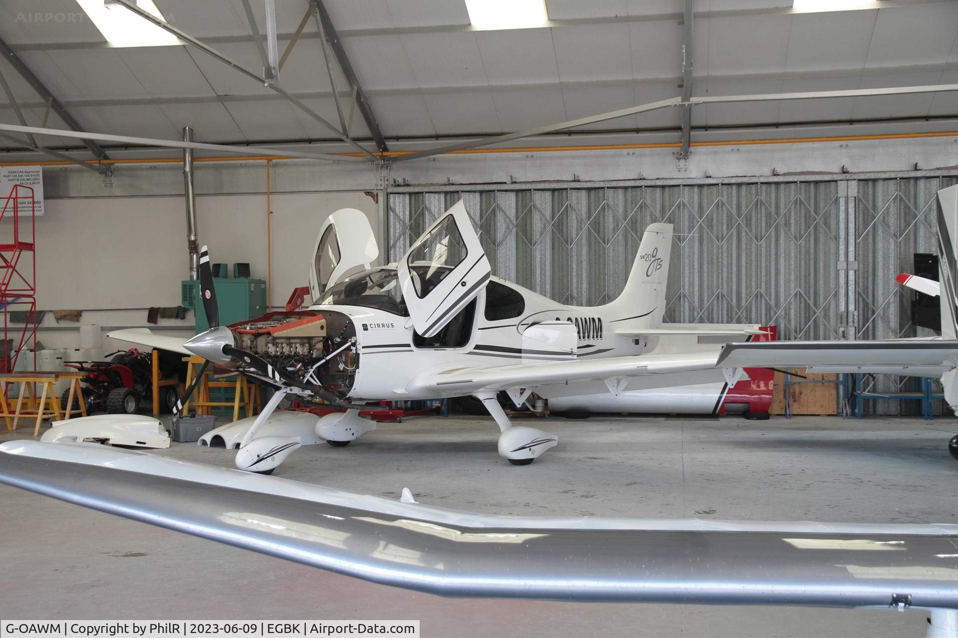 G-OAWM, 2008 Cirrus SR20 GTS G3 C/N 1972, G-OAWM 2008 Cirrus SR20 AeroExpo Sywell