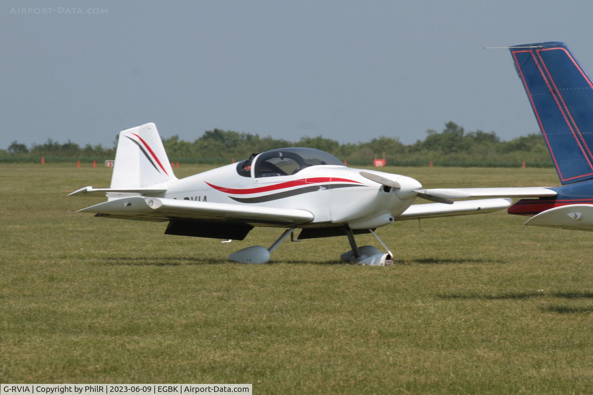 G-RVIA, 1998 Vans RV-6A C/N PFA 181-12289, G-RVIA 1998 Vans RV-6A AeroExpo Sywell
