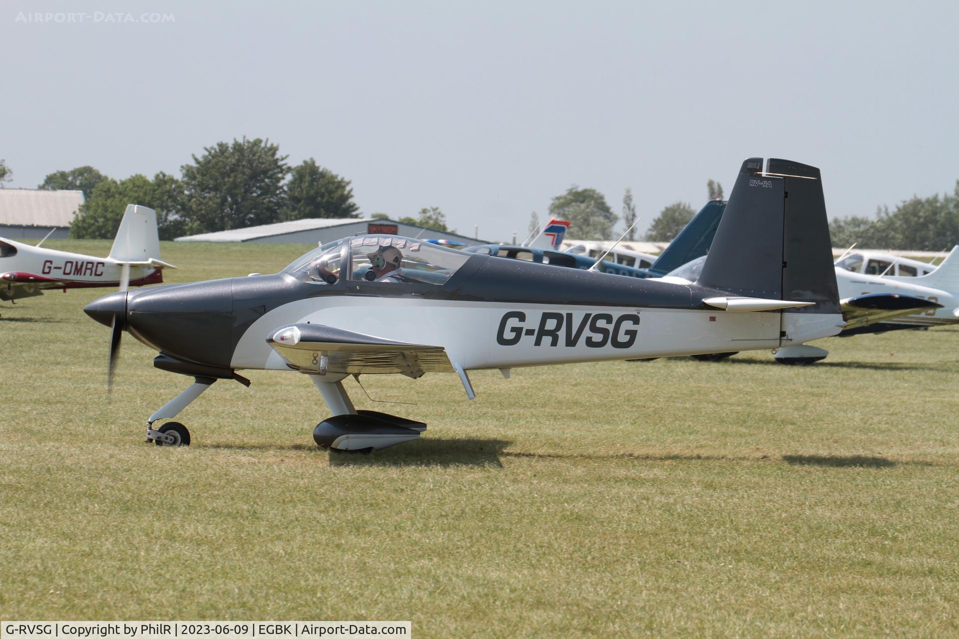 G-RVSG, 2004 Vans RV-9A C/N PFA 320-14265, G-RVSG 2011 Vans RV-9A AeroExpo Sywell