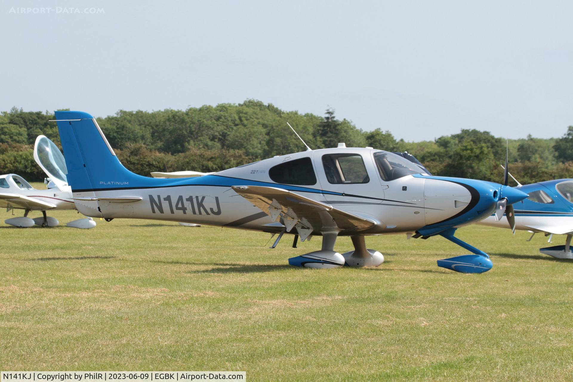 N141KJ, 2014 Cirrus SR22T C/N 0832, N141KJ 2014 Cirrus SR22T AeroExpo Sywell