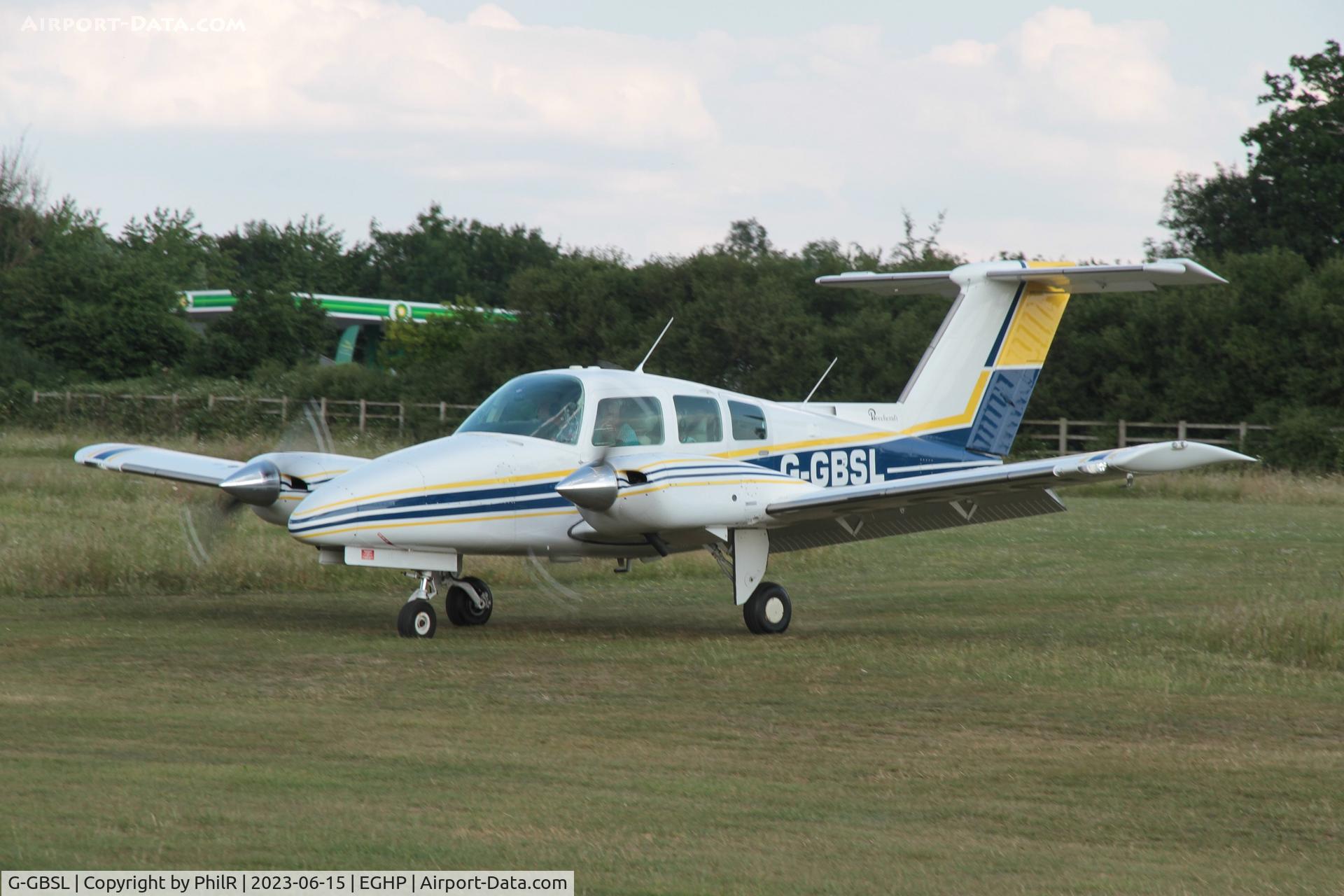 G-GBSL, 1979 Beech 76 Duchess C/N ME-265, G-GBSL 1979 Beech BE76 Duchess Popham
