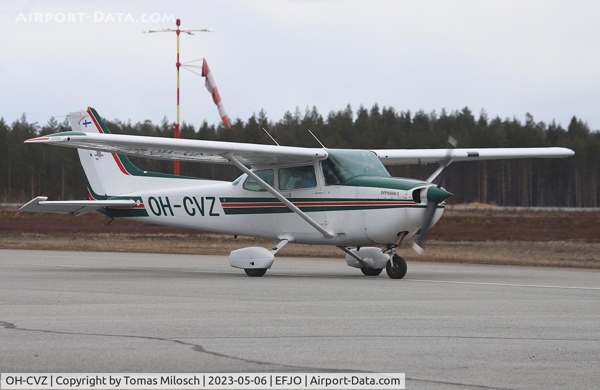 OH-CVZ, Cessna 172P Skyhawk II C/N 17275663, 