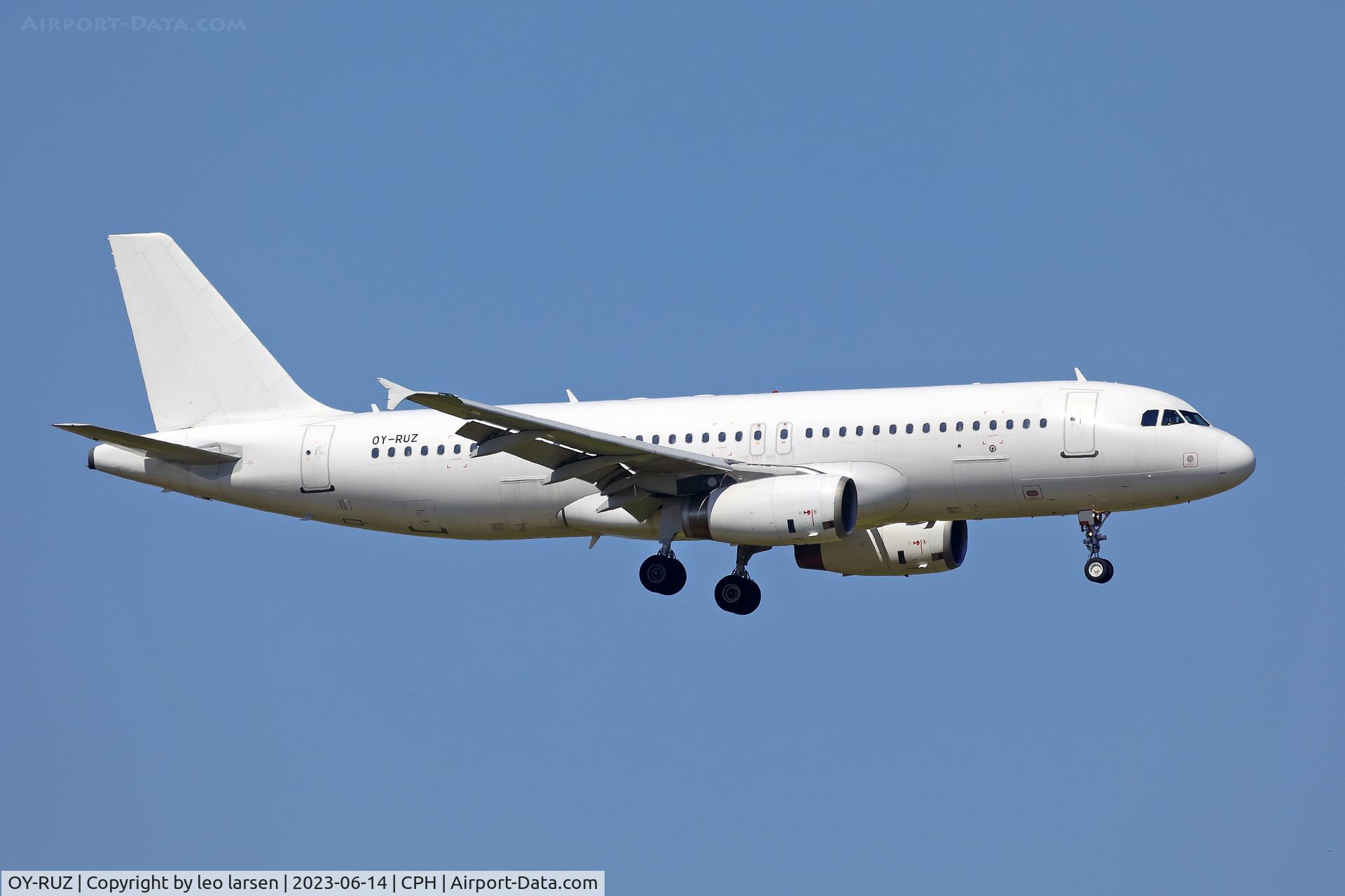 OY-RUZ, 1998 Airbus A320-233 C/N 839, Copenhagen 14.6.2023