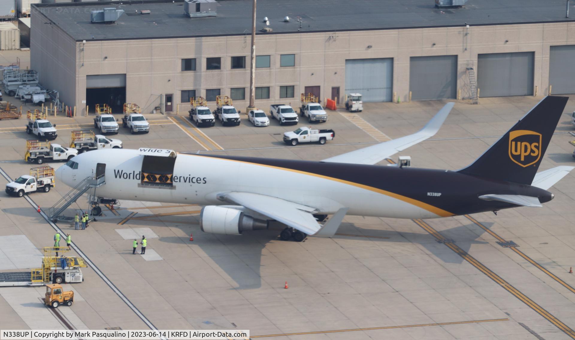 N338UP, 2010 Boeing 767-34AF C/N 37944, Boeing 767-34AF