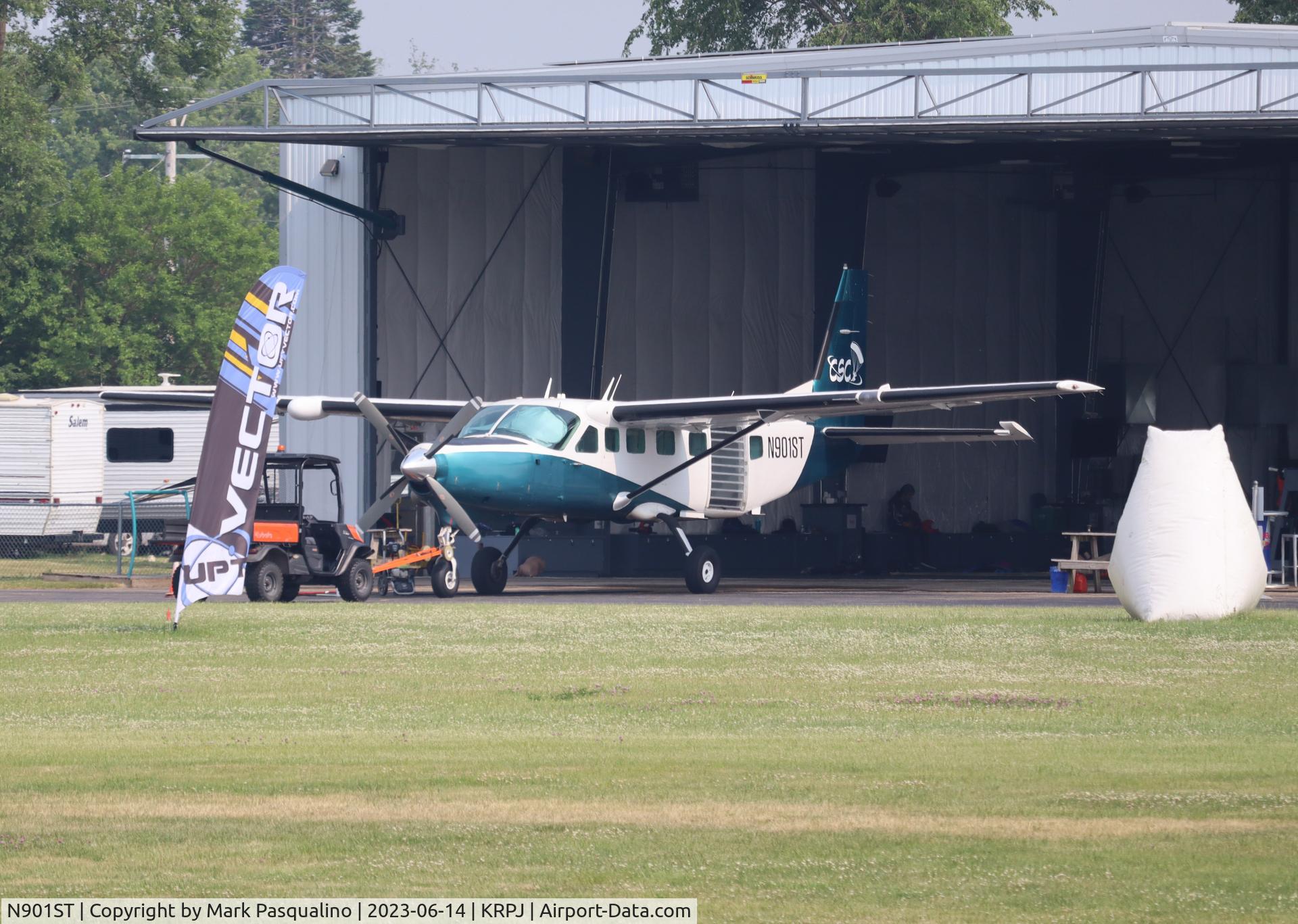 N901ST, 1999 Cessna 208B C/N 208B0752, Cessna 208B