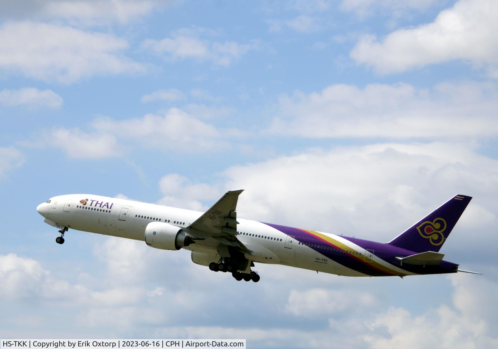 HS-TKK, 2012 Boeing 777-3AL/ER C/N 41520, HS-TKK taking off rw 22L
