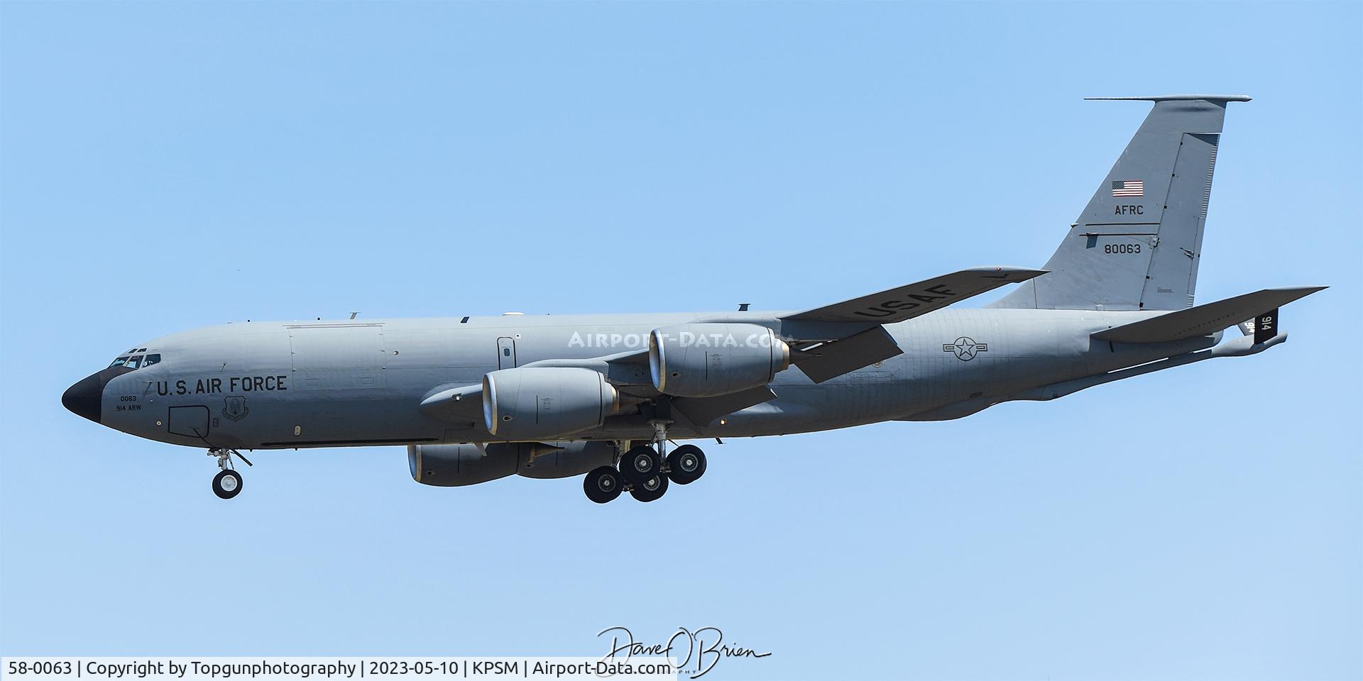 58-0063, 1958 Boeing KC-135R Stratotanker C/N 17808, BISON82 landing RW34