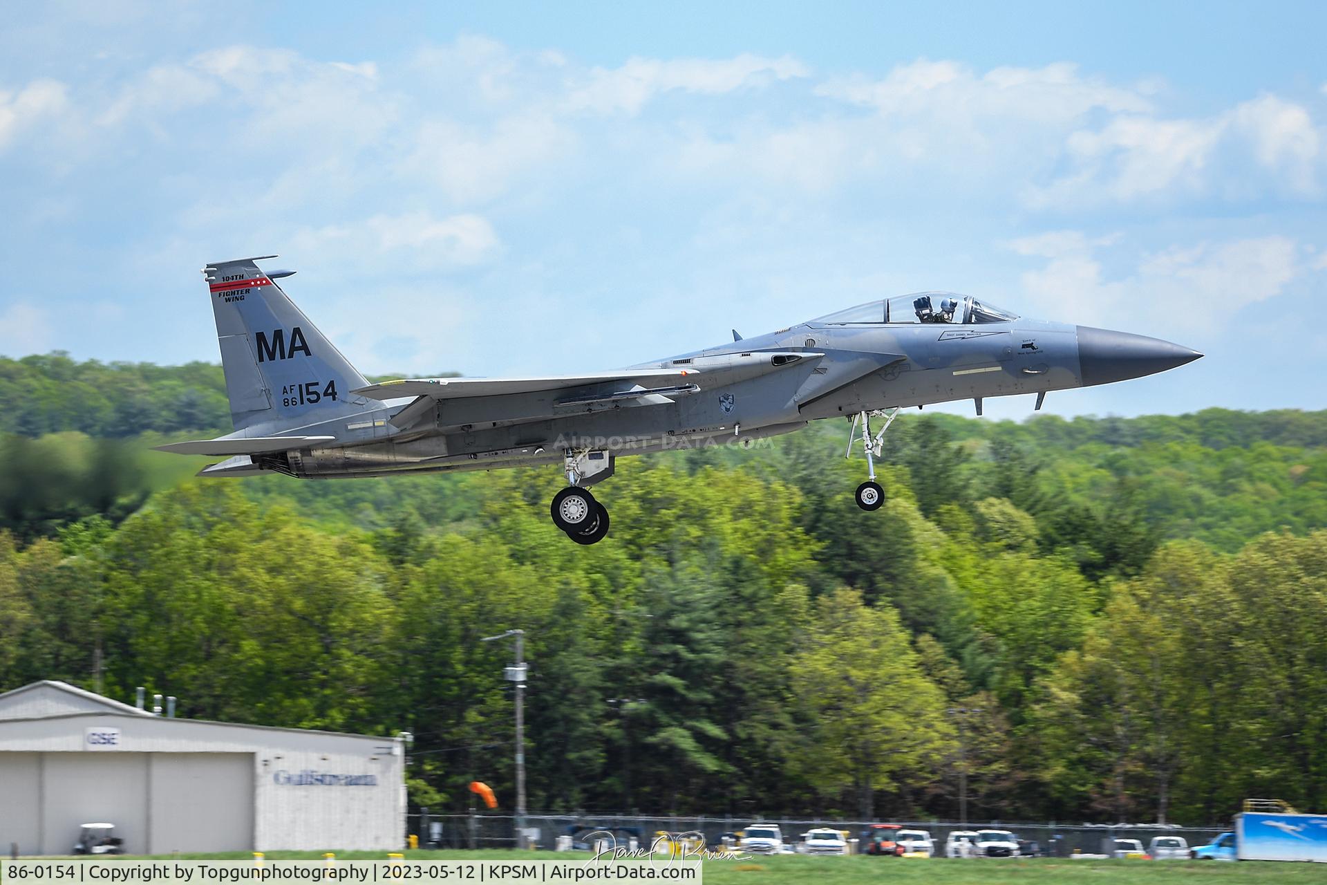 86-0154, 1986 McDonnell Douglas F-15C Eagle C/N 1001/C382, low approach