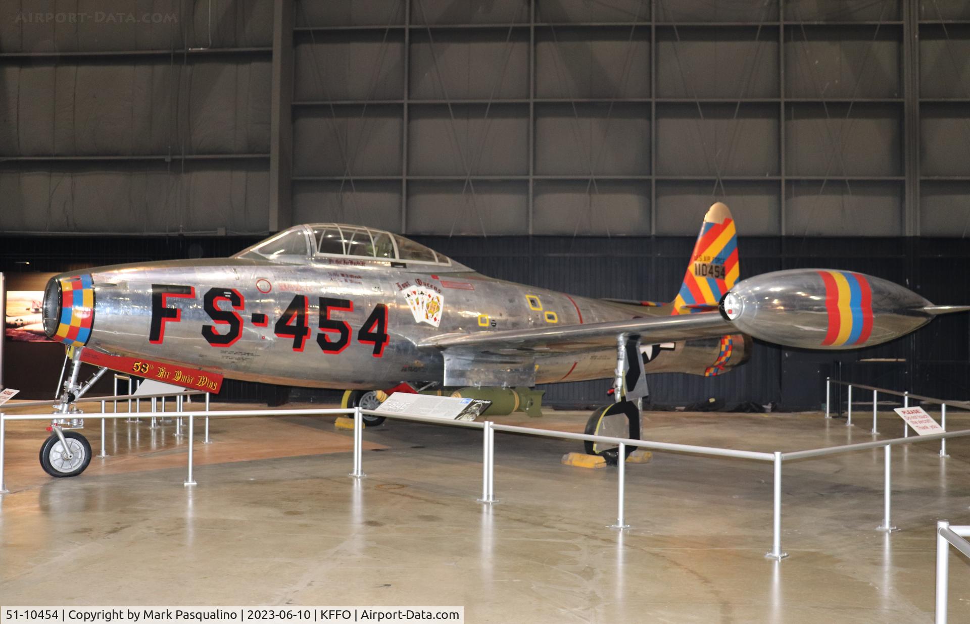 51-10454, 1951 Republic F-84G-16-RE C/N 2342-907B, Republic F-84G-16-RE
